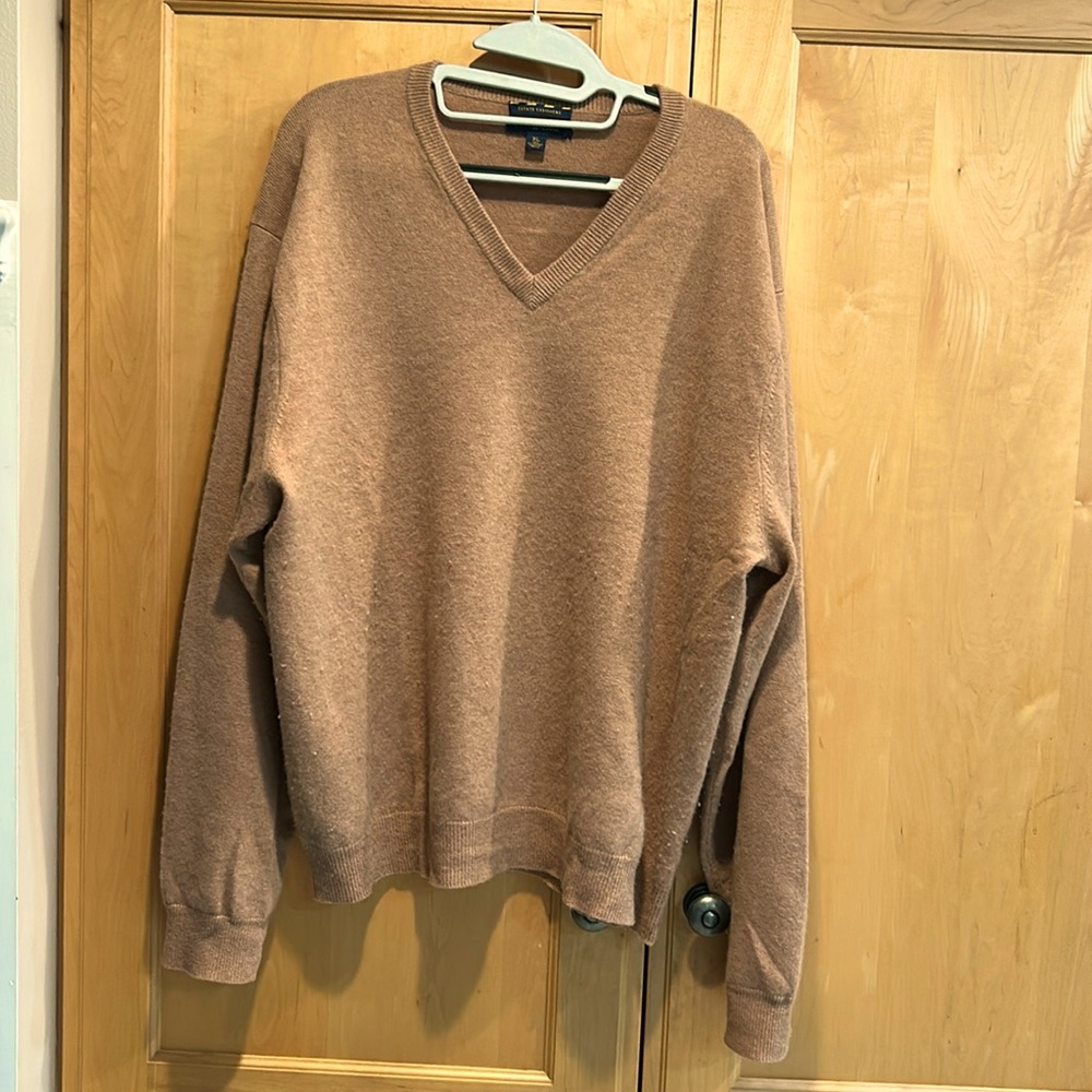 Club Room Estate Cashmere Sweater Mens XL camel color Pull Over V Neck